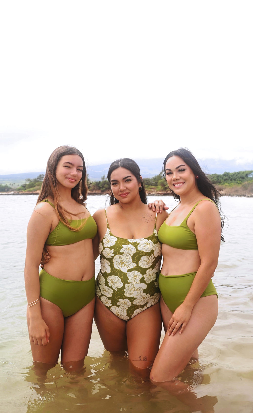 Mila One Piece TAE Vintage Hau